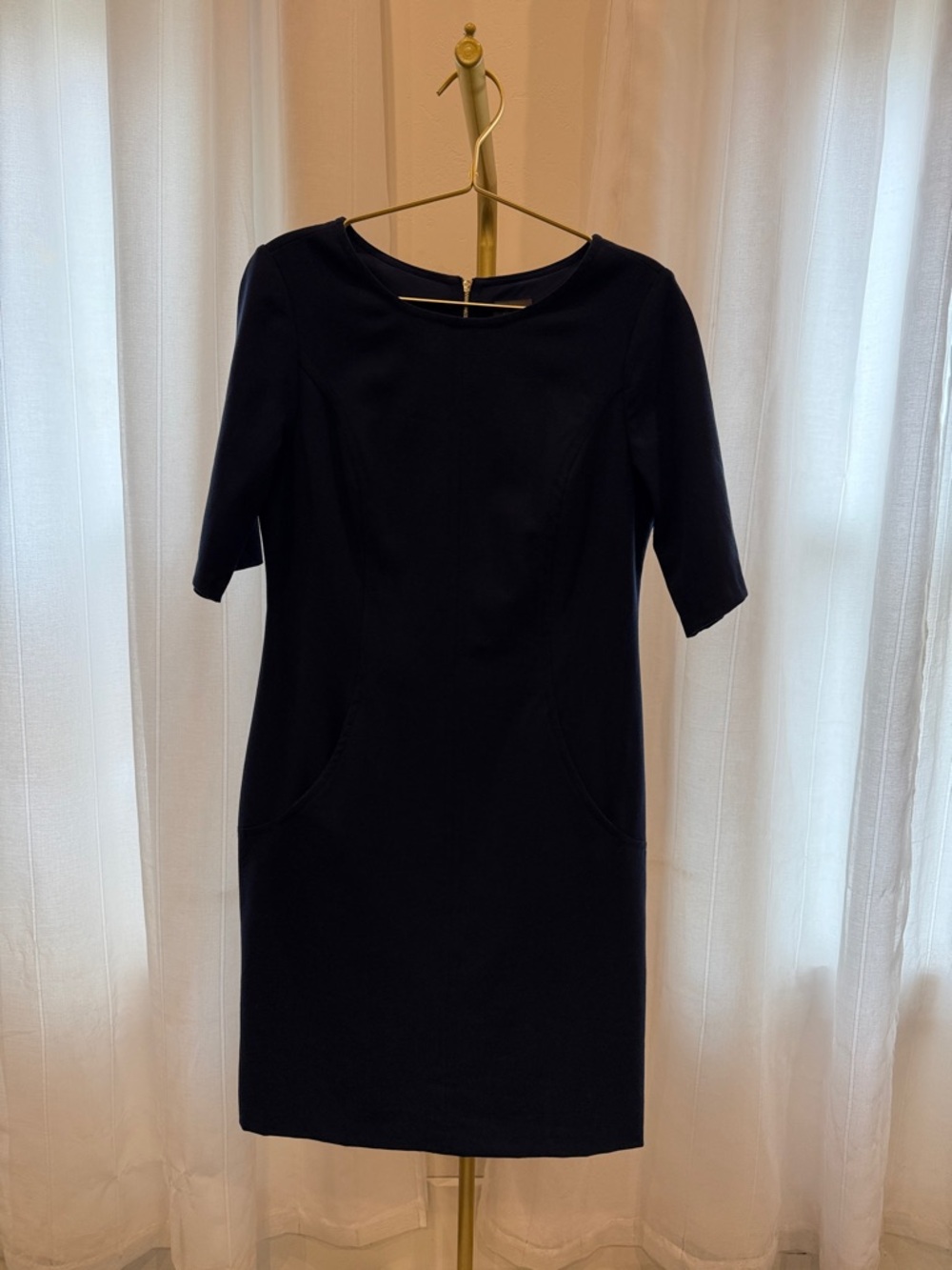 Vince Camuto Navy Short-Sleeve Midi Sheath Dress with Seam Pockets